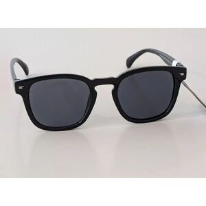 NWT Black Square Sunglasses West Loop23 464 001 VL FWG - Black Lens 100% UVA-UVB